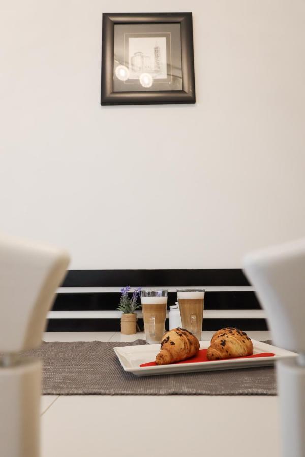 Zara City Center Apartment Екстериор снимка