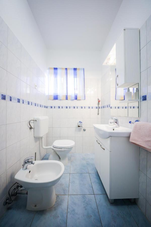 Zara City Center Apartment Екстериор снимка